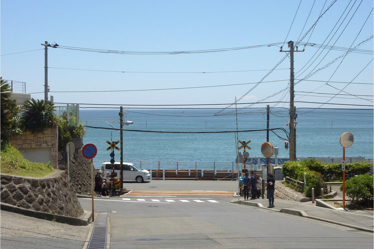 日本江之島線每一站都好美！跟著日劇一起遊湘南